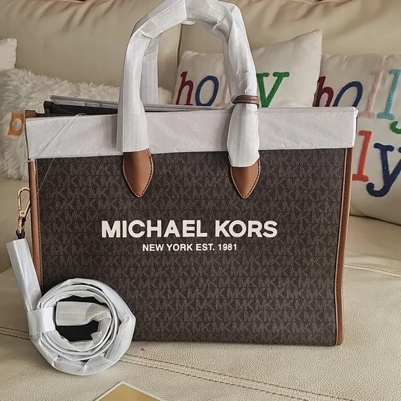 Michael Kors Marella Brown and Tan Tote Bag NWT - www.disolcolor.com